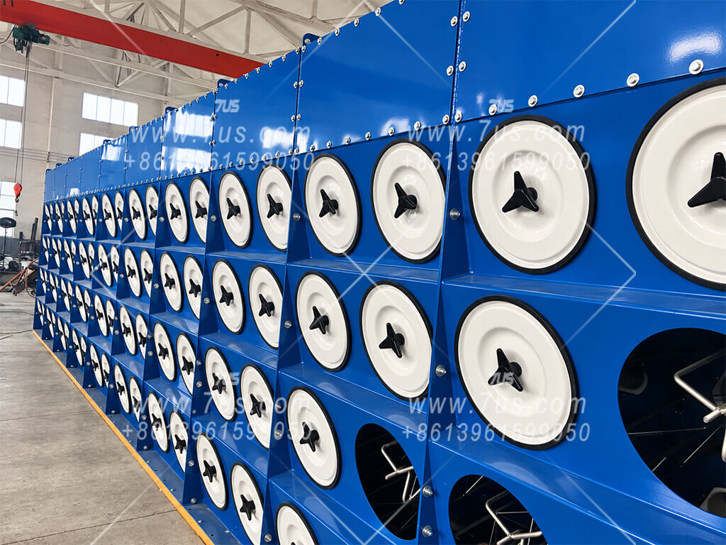 7US independent dust collector modules assembled side by side