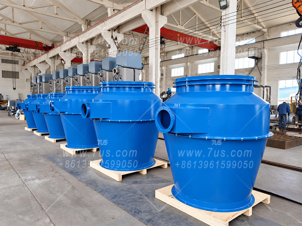 DN700 · Export Shipment — Ambient-temperature spark arrestors supplied in batches for export, packed on plywood pallets.