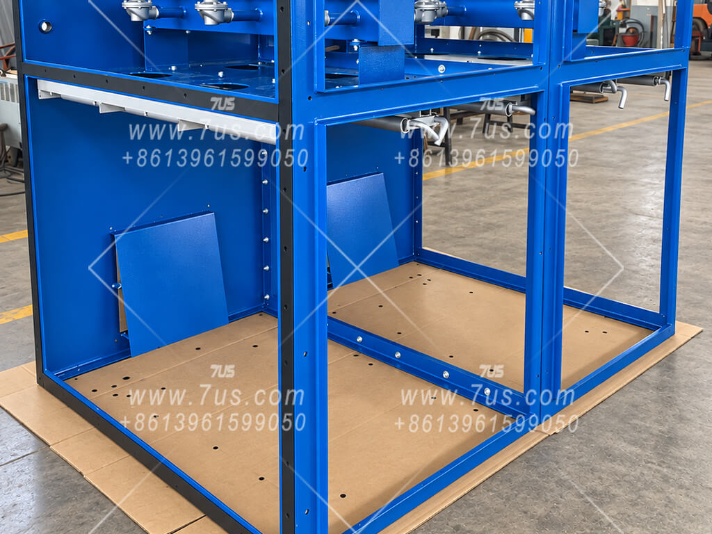 Compact DHC vertical cartridge dust collector frame with side inlet and internal deflector baffle