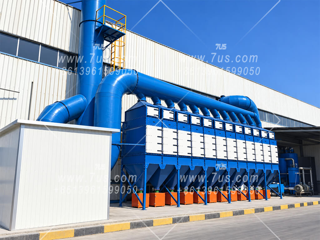 Multi-module DHC vertical cartridge dust collector installation with common upper clean-air manifold