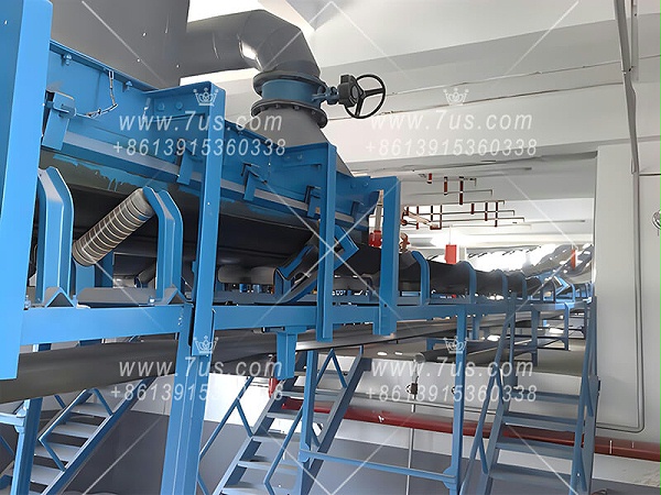 Belt conveyor dust collector