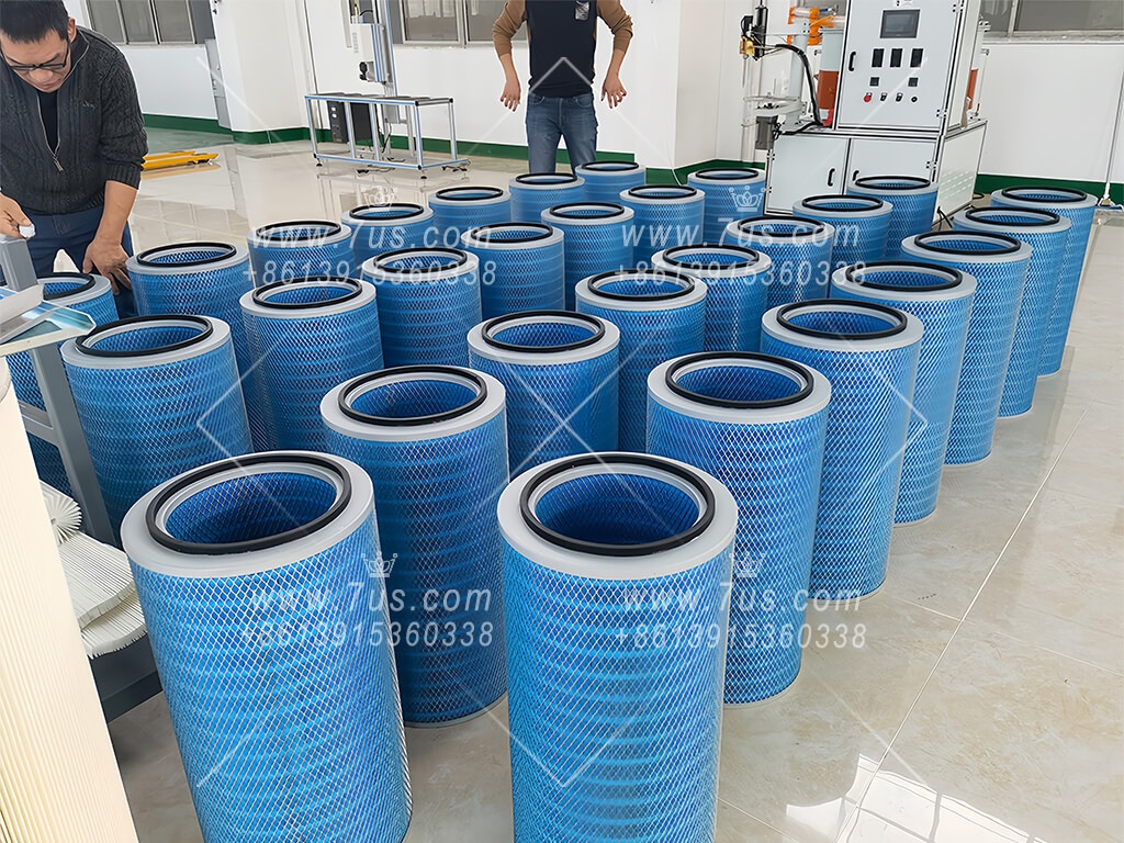 Filter cartridge production equipment