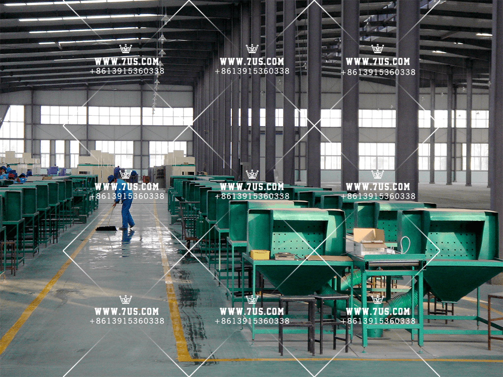 Multi post centralized grinding collector